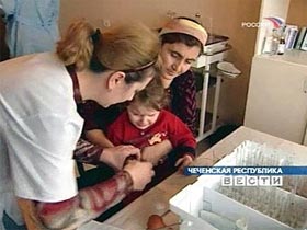 В больнице Шелковского района Чечни. Кадр телеканала "Россия" (с) В больнице Шелковского района Чечни. Кадр телеканала "Россия" (с)