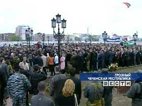 Митинг в Грозном. Фото "Вестей" (с) Митинг в Грозном. Фото "Вестей" (с)