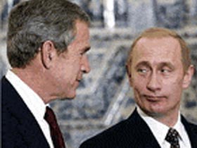 Путин и Буш. Фото с сайта www.mezhdunarodnik.ru Путин и Буш. Фото с сайта www.mezhdunarodnik.ru