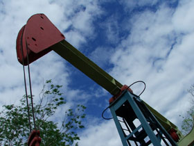 Нефть. Фото: anonsist.narod.ru (с) Нефть. Фото: anonsist.narod.ru (с)