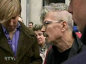 Лимонов, лидер НБП. Кадр: RTVI, 2004 год. Лимонов, лидер НБП. Кадр: RTVI, 2004 год.