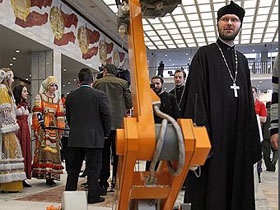 Народный собор. Фото газеты "Коммерсант" Народный собор. Фото газеты "Коммерсант"