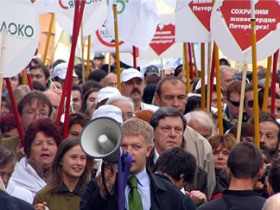 Марш за сохранение Петербурга. Фото с сайта yabloko.ru Марш за сохранение Петербурга. Фото с сайта yabloko.ru