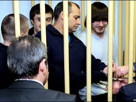 Обвиняемые в убийстве Политковской. Фото с сайта: news.bbc.co.uk Обвиняемые в убийстве Политковской. Фото с сайта: news.bbc.co.uk