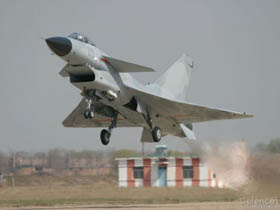 Китайский истребитель J-10A. Фото: http://www.defencetalk.com Китайский истребитель J-10A. Фото: http://www.defencetalk.com