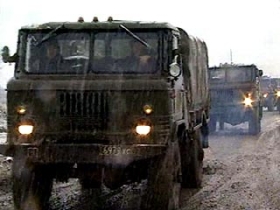 Автоколонна, фото http://image.newsru.com Автоколонна, фото http://image.newsru.com