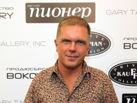 Андрей Колесников. Фото с сайта surlaterre.ru Андрей Колесников. Фото с сайта surlaterre.ru