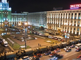 Триумфальная площадь перед "Митингом несогласных", фото http://dao-b.livejournal.com Триумфальная площадь перед "Митингом несогласных", фото http://dao-b.livejournal.com