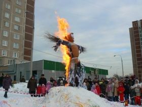На празднике Масленицы. Фото: news.rambler.ru На празднике Масленицы. Фото: news.rambler.ru
