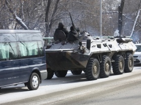 Техника на митинге в Иркутске, фото из блога Владимира Милова http://v-milov.livejournal.com/ Техника на митинге в Иркутске, фото из блога Владимира Милова http://v-milov.livejournal.com/