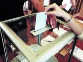 Прозрачная урна для голосования. Фото с сайта www.justzp.gov.ua Прозрачная урна для голосования. Фото с сайта www.justzp.gov.ua