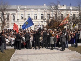 Митинг в Астрахани. Фото с сайта dunaev-es.livejournal.com Митинг в Астрахани. Фото с сайта dunaev-es.livejournal.com