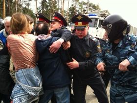 Задержания в Жуковском. Фото: www.publicpost.ru Задержания в Жуковском. Фото: www.publicpost.ru