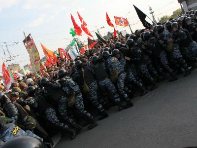 Зачистка на Болотной площади. Фото Василия Иванова для Каспарова.Ru Зачистка на Болотной площади. Фото Василия Иванова для Каспарова.Ru