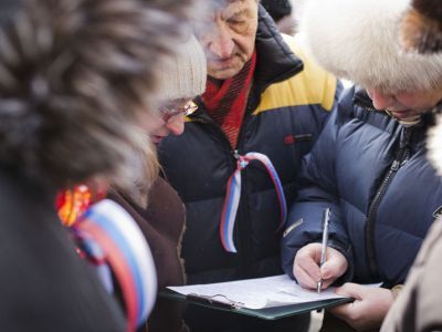 "Марш в защиту детей" 2 марта 2013 года / Фото Евгений Фельдман - "Новая газета." "Марш в защиту детей" 2 марта 2013 года / Фото Евгений Фельдман - "Новая газета."