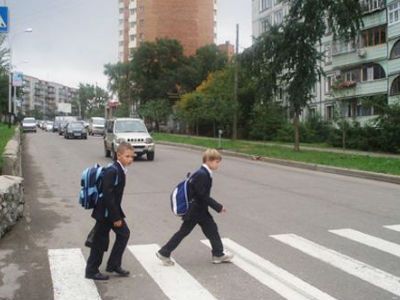 Дети на дороге. Фото: uralinform.ru Дети на дороге. Фото: uralinform.ru