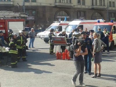 Пожар в московском метро. Фото из блога echo.msk.ru/blog/nemtsov_boris/ Пожар в московском метро. Фото из блога echo.msk.ru/blog/nemtsov_boris/