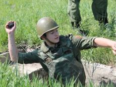Школьники на военных сборах. Фото с сайта vzsar.ru