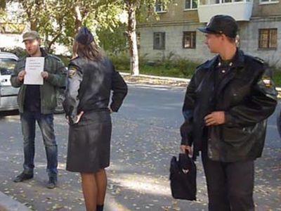 Пикет ветерана. Фото с сайта Znak.com Пикет ветерана. Фото с сайта Znak.com