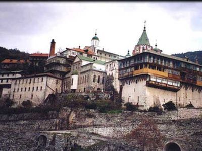 Монастырь на Афоне. Фото: greece.obnovlenie.ru Монастырь на Афоне. Фото: greece.obnovlenie.ru