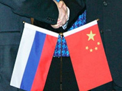 Флаги РФ и КНР. Источник - http://www.tsogu.ru/ Флаги РФ и КНР. Источник - http://www.tsogu.ru/