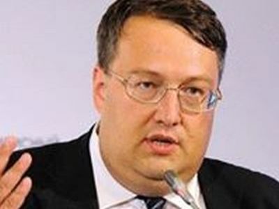 Советник главы МВД Украины Геращенко. Фото: facebook.com Советник главы МВД Украины Геращенко. Фото: facebook.com