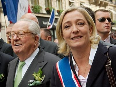 Лидеры французских ультраправых на демонстрации. Источник - http://thomas-france.blogspot.ru/ Лидеры французских ультраправых на демонстрации. Источник - http://thomas-france.blogspot.ru/