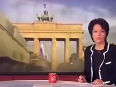 5-й канал "берет" Берлин. Скрин видео http://www.youtube.com/watch?v=armcHYUoq4w 5-й канал "берет" Берлин. Скрин видео http://www.youtube.com/watch?v=armcHYUoq4w