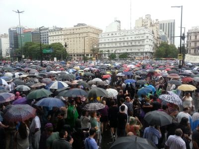 Митинг протеста в Буэнос-Айресе 18 февраля 2015 года. Фото Китти Сандерс Митинг протеста в Буэнос-Айресе 18 февраля 2015 года. Фото Китти Сандерс
