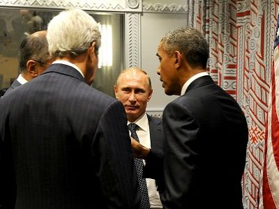 Лавров, Керри, Путин, Обама, Нью-Йорк, 28.9.15. Источник - kremlin.ru/events/president/news/50393 Лавров, Керри, Путин, Обама, Нью-Йорк, 28.9.15. Источник - kremlin.ru/events/president/news/50393