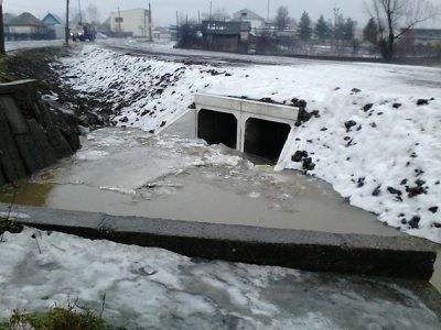 Подтопление в Челябинской области. Фото: Каспаров.Ru Подтопление в Челябинской области. Фото: Каспаров.Ru