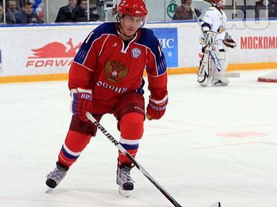 Путин на льду. Источник - donbass.ua Путин на льду. Источник - donbass.ua