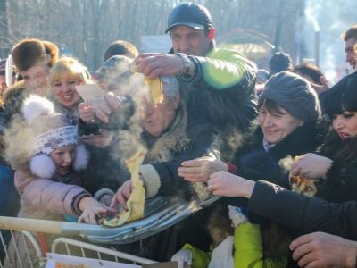 Блины с лопаты. Фото: cmtt.ru Блины с лопаты. Фото: cmtt.ru