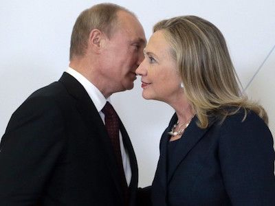 Путин и Клинтон. Фото: medialeaks.ru Путин и Клинтон. Фото: medialeaks.ru
