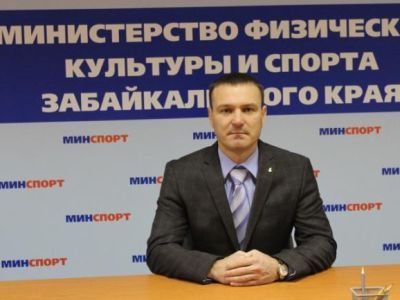 Врио министра Виталий Ломаев. Фото: забрабочий.рф Врио министра Виталий Ломаев. Фото: забрабочий.рф