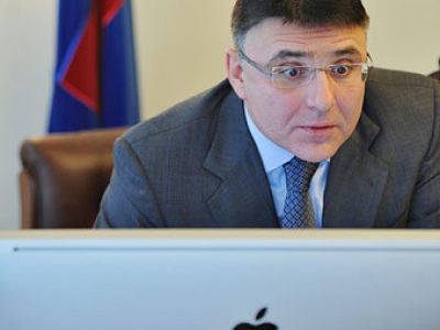 Глава Роскомнадзора Александр Жаров. Фото: lenta.ru Глава Роскомнадзора Александр Жаров. Фото: lenta.ru
