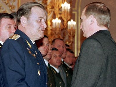 Владимир Путин и Анатолий Корнуков. Источник - commons.wikimedia.org Владимир Путин и Анатолий Корнуков. Источник - commons.wikimedia.org