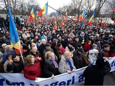 Протесты в Кишиневе. Фото: news-nsk.com. Протесты в Кишиневе. Фото: news-nsk.com.