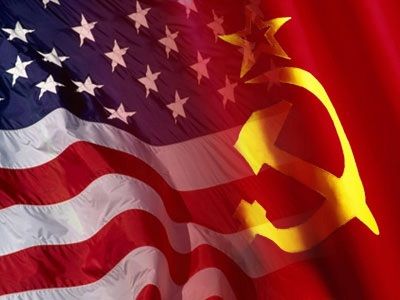 Флаги США и СССР. Источник - pikabu.ru Флаги США и СССР. Источник - pikabu.ru