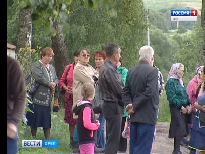 Съемка жителей села Селихово в "Вести-Орел". Фото: скриншот видео oryol.ruс Съемка жителей села Селихово в "Вести-Орел". Фото: скриншот видео oryol.ruс