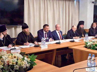 Межфракционная группа защитников христианства. Фото: Ippo.Ru Межфракционная группа защитников христианства. Фото: Ippo.Ru