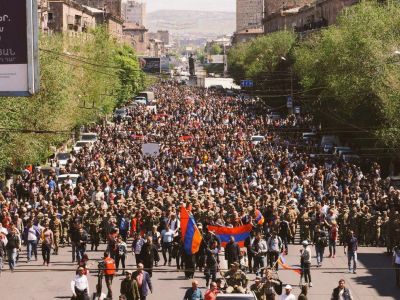 Ереван празднует победу революции, 23.4.18. Фото: t.me/worldprotest Ереван празднует победу революции, 23.4.18. Фото: t.me/worldprotest