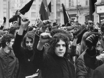 Франция, студенческая демонстрация, 1968. Фото: dialectica.xyz Франция, студенческая демонстрация, 1968. Фото: dialectica.xyz