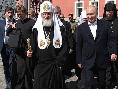 Путин и патриарх Кирилл. Фото: Кremlin.ru Путин и патриарх Кирилл. Фото: Кremlin.ru