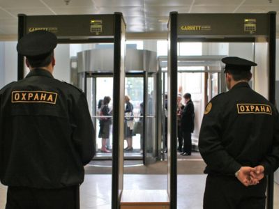 Школьная охрана. Фото: kurgan.ru Школьная охрана. Фото: kurgan.ru