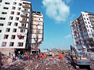 Взорванный дом на ул. Гурьянова в Москве, 1999. Фото: ТАСС Взорванный дом на ул. Гурьянова в Москве, 1999. Фото: ТАСС