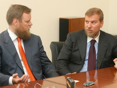 Дмитрий и Алексей Ананьевы. Фото: Евгений Стецко / Ведомости / ТАСС Дмитрий и Алексей Ананьевы. Фото: Евгений Стецко / Ведомости / ТАСС