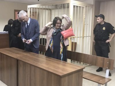 Юлия Галямина в суде. Фото: Твиттер Юлия Галямина в суде. Фото: Твиттер