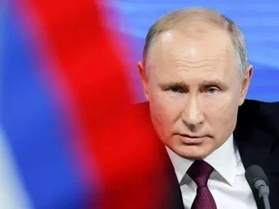 Путин на медиафасаде. Фото: Ampravda.ru Путин на медиафасаде. Фото: Ampravda.ru