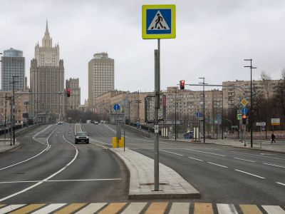 Москва во время самоизоляции из-за коронавируса. Фото: Сергей Фадеичев/ТАСС Москва во время самоизоляции из-за коронавируса. Фото: Сергей Фадеичев/ТАСС
